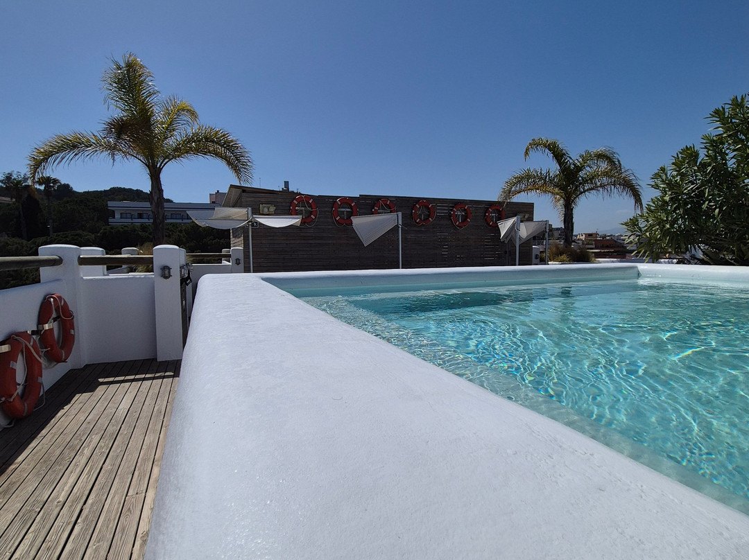 迪拉马酒店 - 限成人入住主图