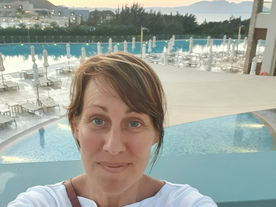 蓝色礁湖度假村 – 全包主图