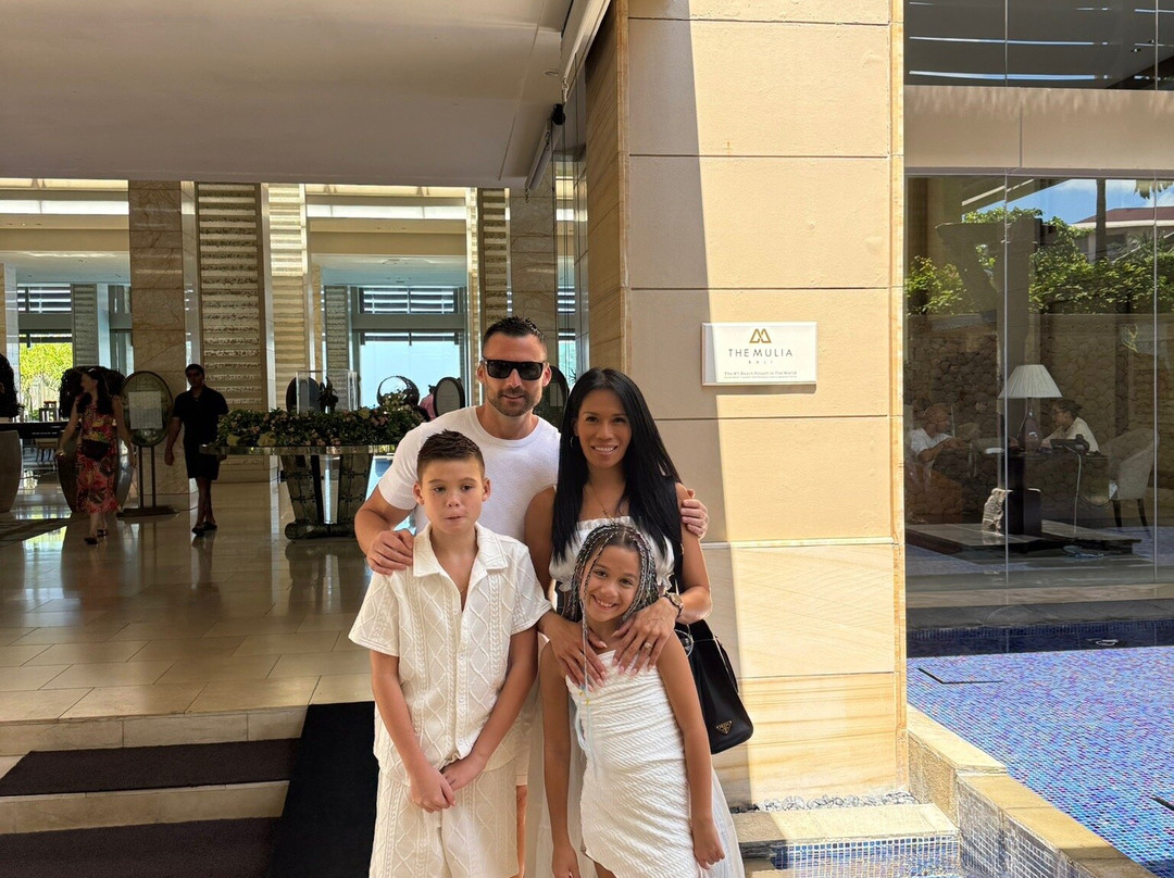 穆丽雅酒店主图