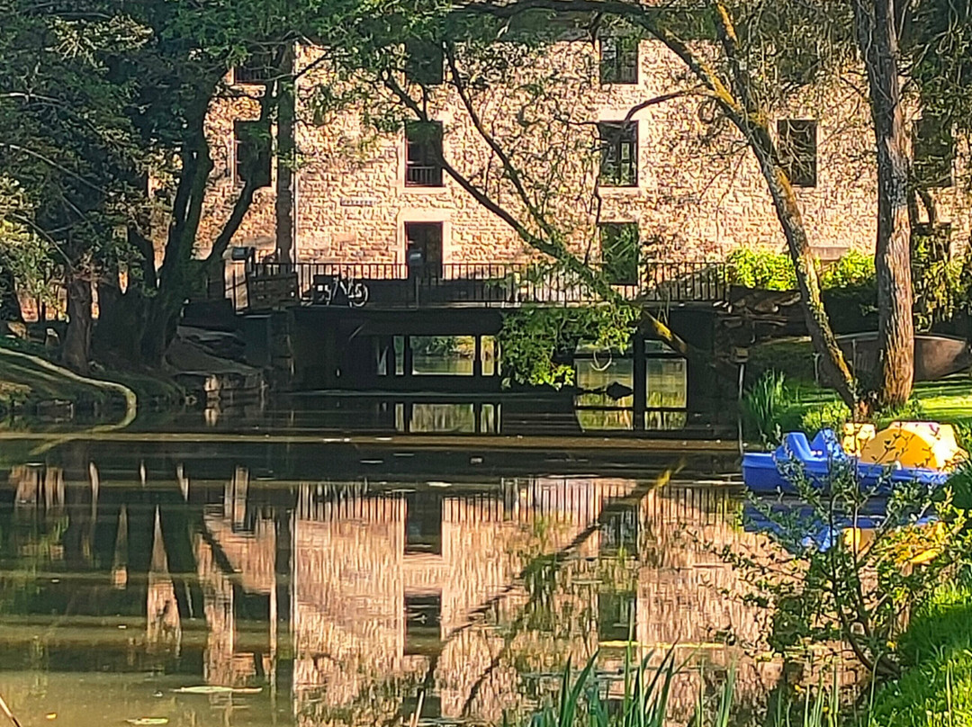 木林德布尔城堡酒店主图