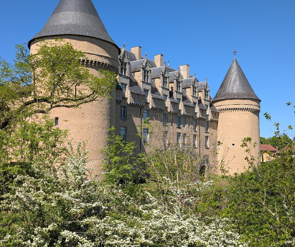 Musée d'art contemporain de la Haute-Vienne, Château de Rochechouart-Rochechouart必去景点