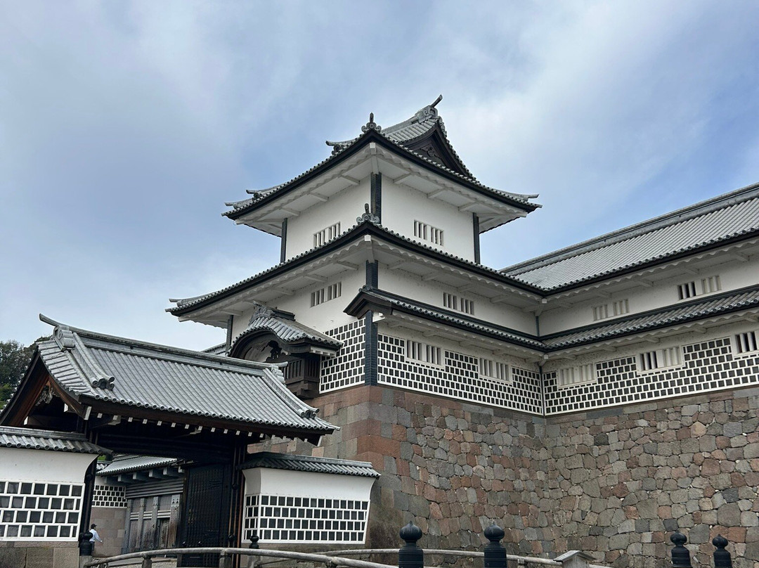 Kanazawa Castle Park-金泽市必去景点