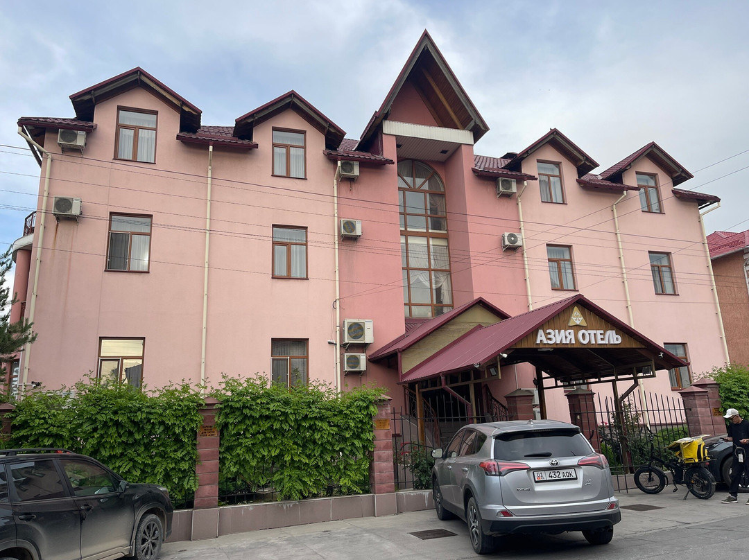 亚洲山酒店 2主图