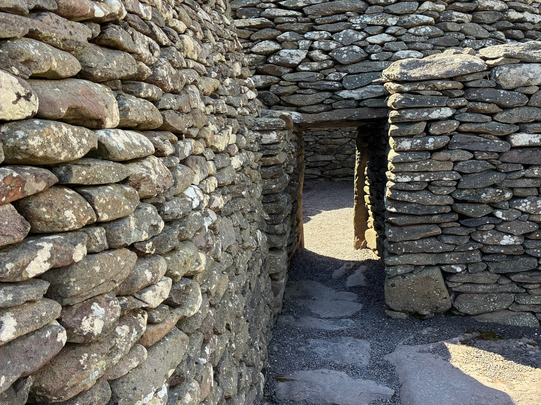 Fahan BeeHive Huts-丁格尔必去景点