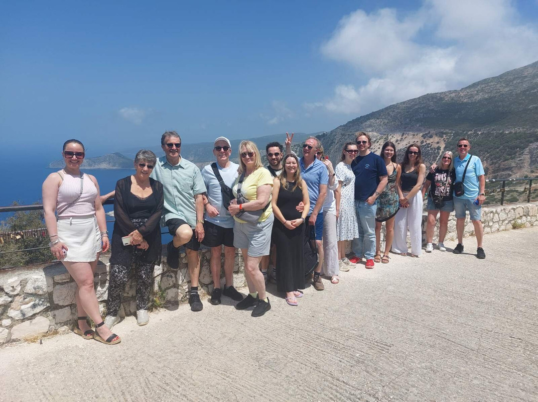 Kefalonia Excursions-阿尔戈斯托利翁必去景点