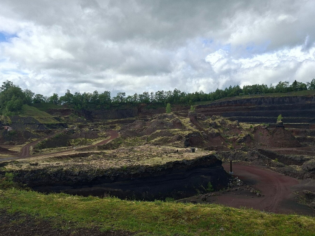 Volcan De Lemptégy-Saint-Ours必去景点