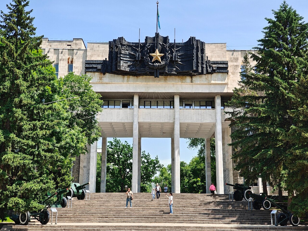 Park Named After Panfilov’s 28 Guardsmen-阿拉木图必去景点