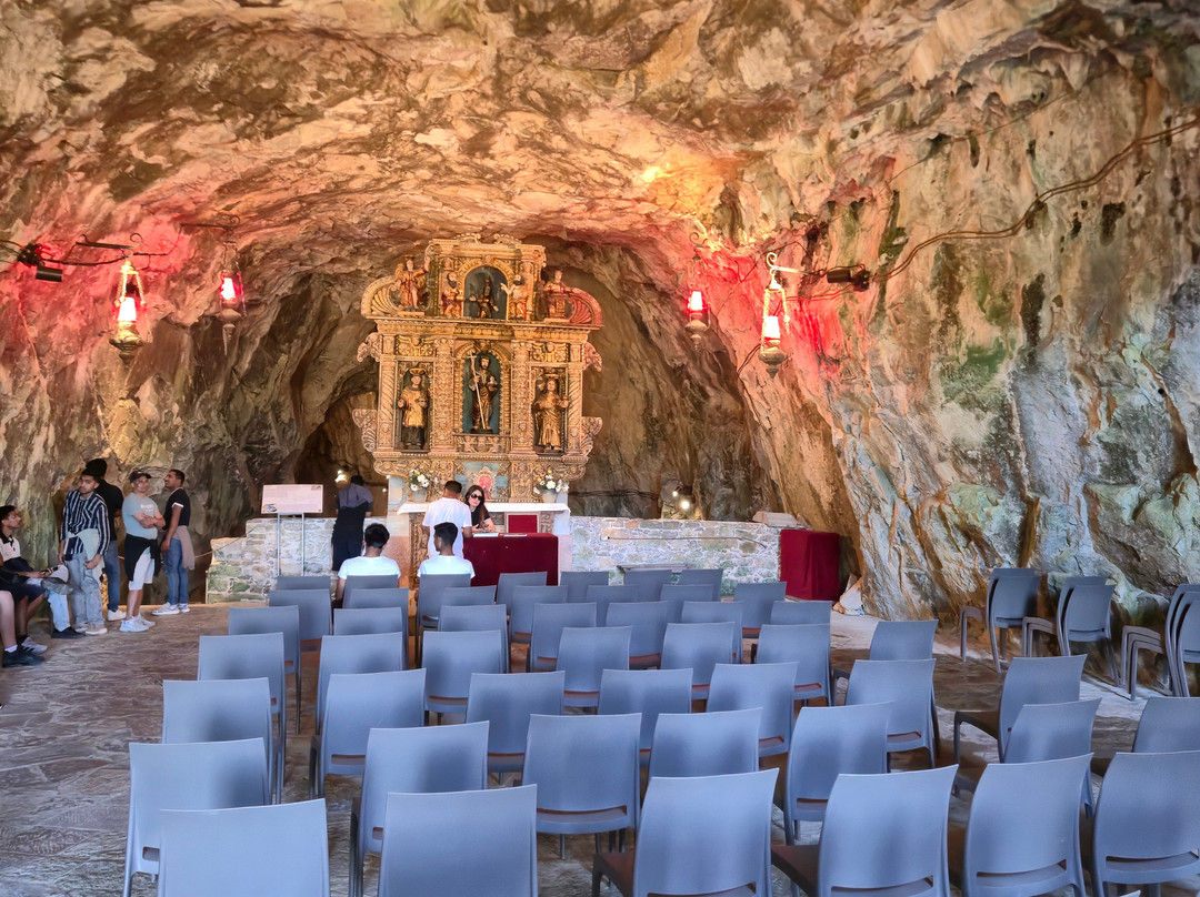 Grotta di San Giovanni d'Antro-Pulfero必去景点