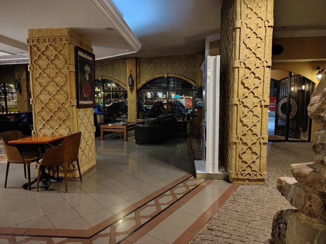 巴里奇拉尔酒店主图