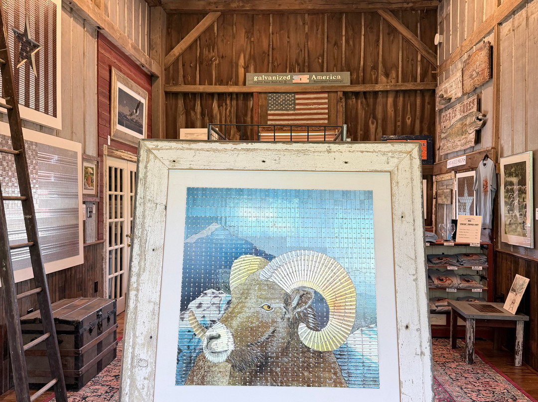 Galvanized America Inn and Art Gallery主图