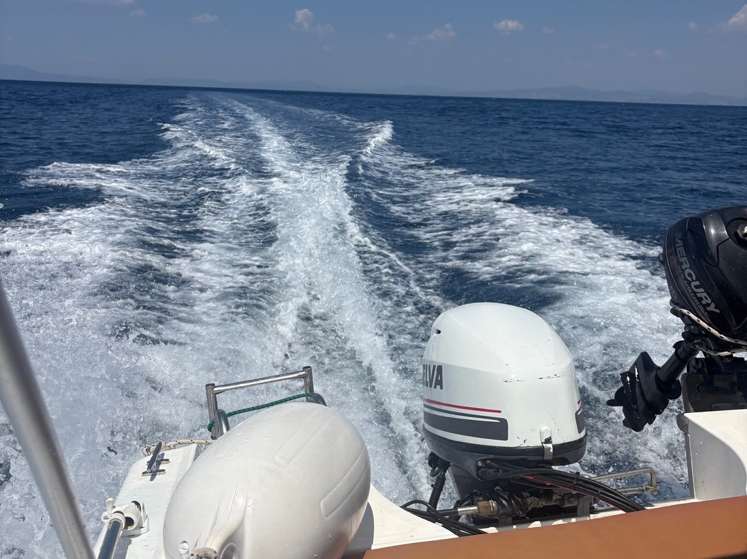 Salty Tours Boat Rental-Pythagoreio必去景点
