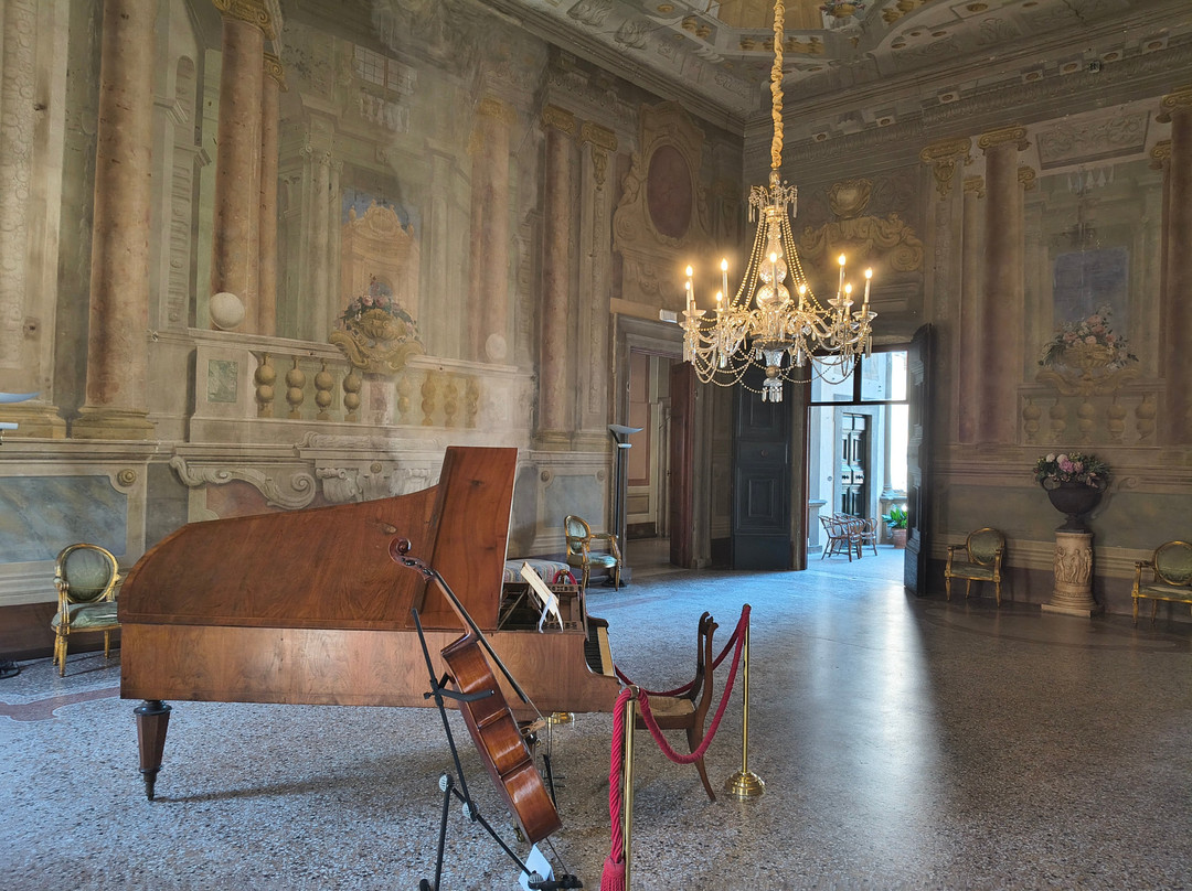 Palazzo Pfanner-卢卡必去景点