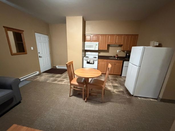 Northern Inn & Suites-旅行者