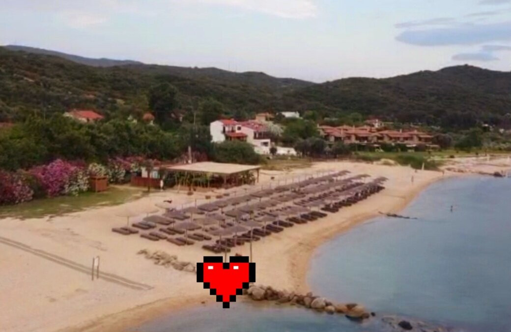 Anemos Beach Bar & Restaurant