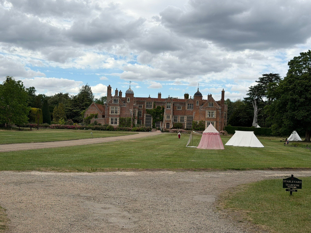 Kentwell Hall-Long Melford必去景点