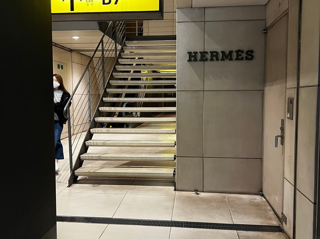 Ginza Maison Hermes Le Forum-Ginza必去景点