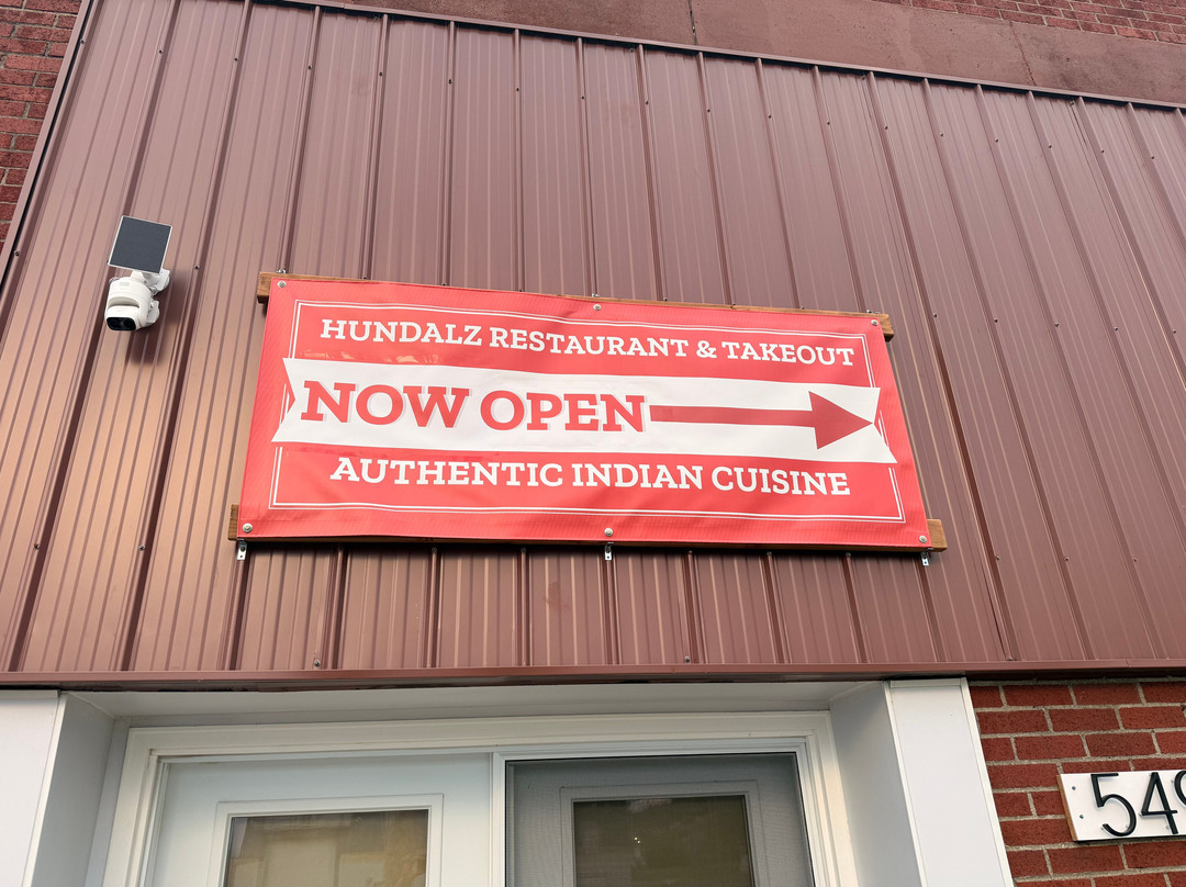 Hundalz Restaurant & Takeout