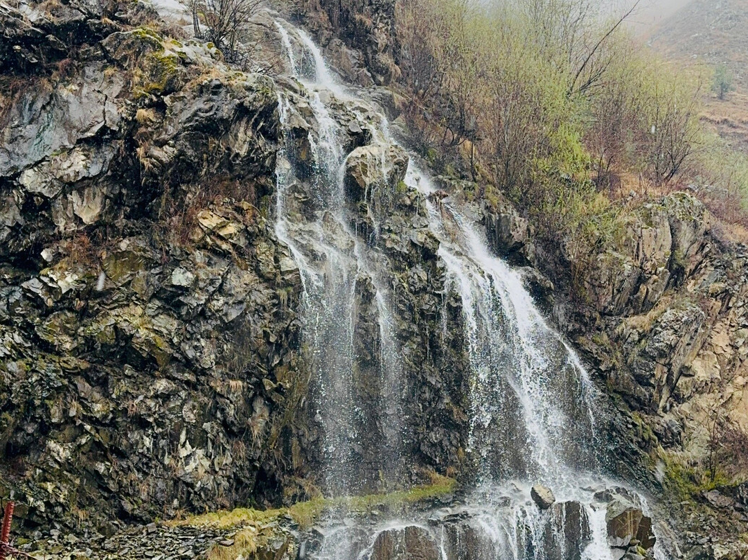 Drung Waterfall-贡马必去景点