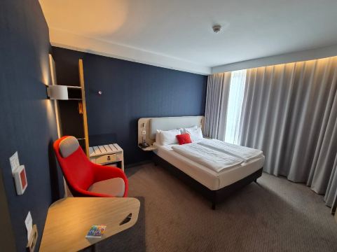 锡根智选假日酒店-旅行者