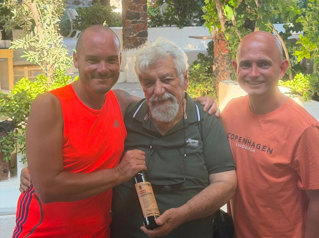 Canava Roussos-Episkopi Gonias必去景点