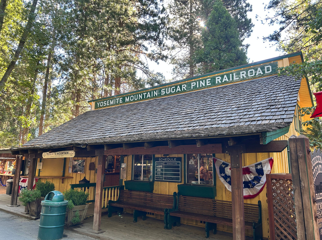 Yosemite Mountain Sugar Pine Railroad-菲什营必去景点
