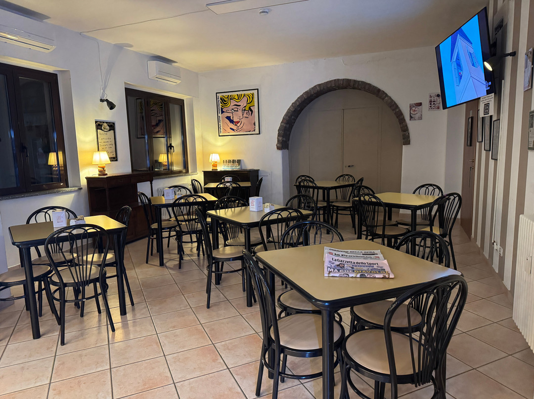 Al Rifugio Bar con Tavola Calda