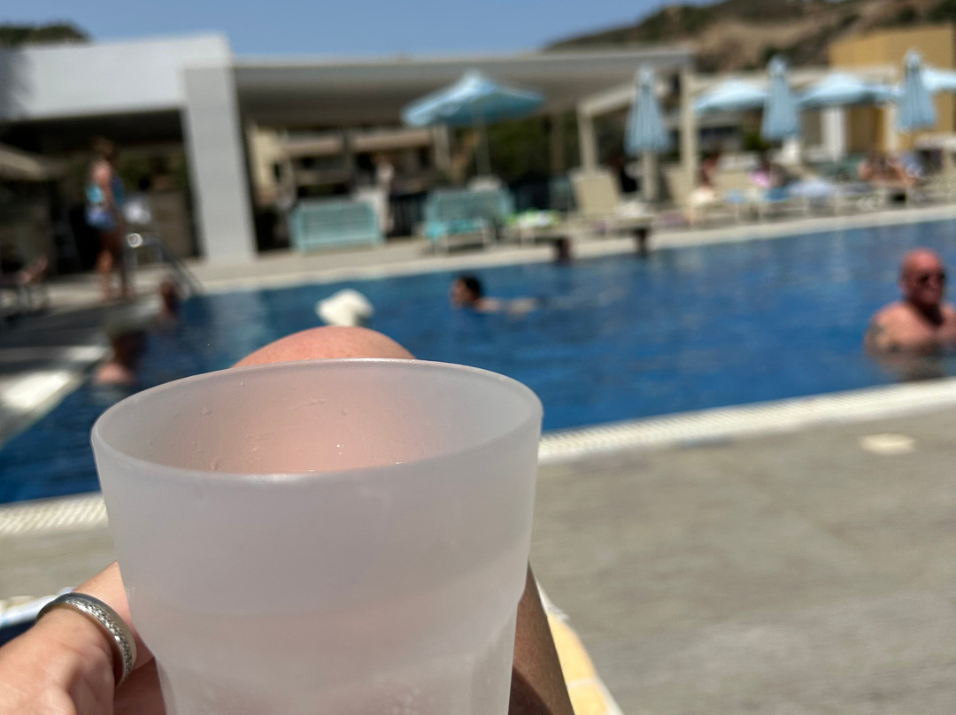 希达斯花园公寓式酒店主图