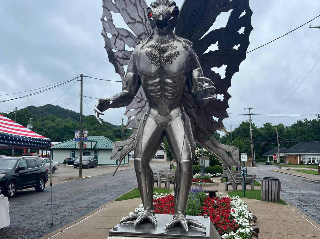 Mothman Statue-Point Pleasant必去景点