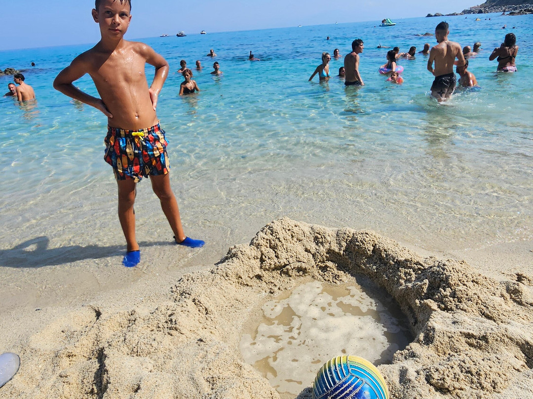 Spiaggia Paradiso del sub-Zambrone必去景点