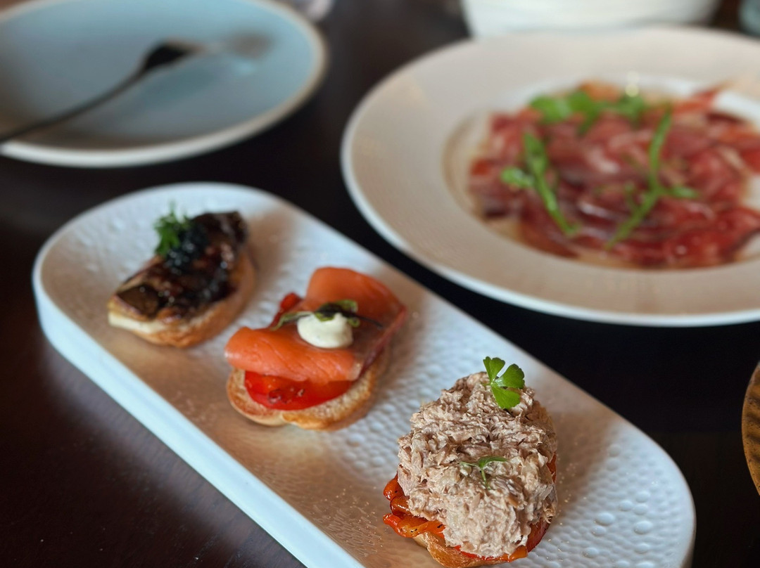 LaCosta麓鸣西班牙餐厅