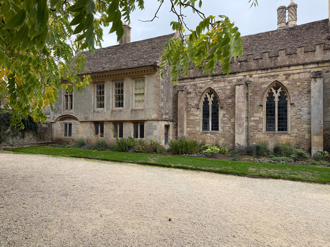 Hidden Cotswold Tours-Milton-under-Wychwood必去景点