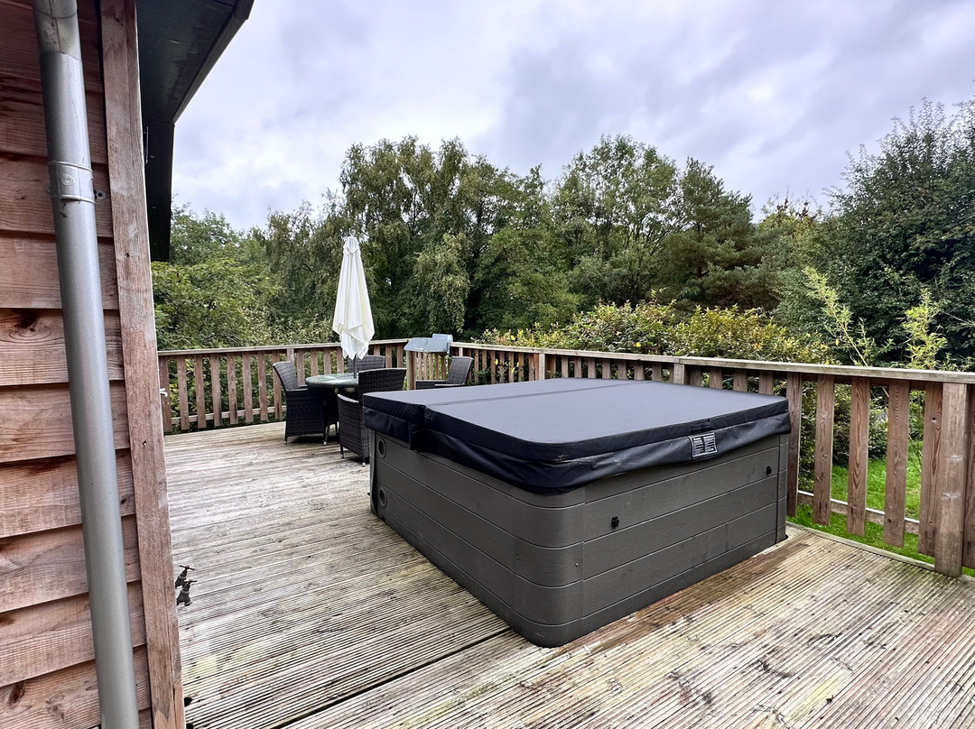 Willow Bay Lodge Escape