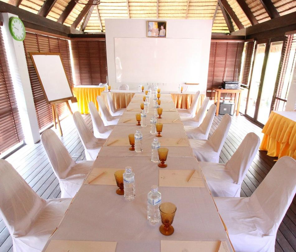 含羞草度假村酒店