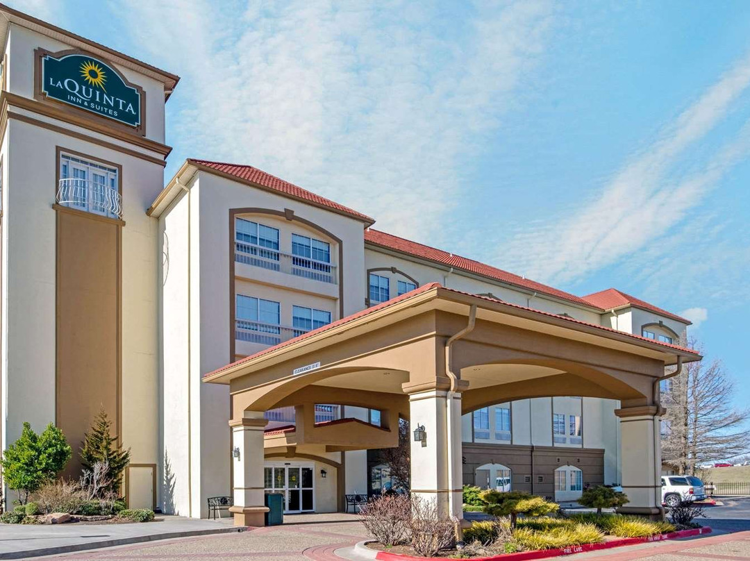 La Quinta Inn & Suites by Wyndham Oklahoma City - Moore主图