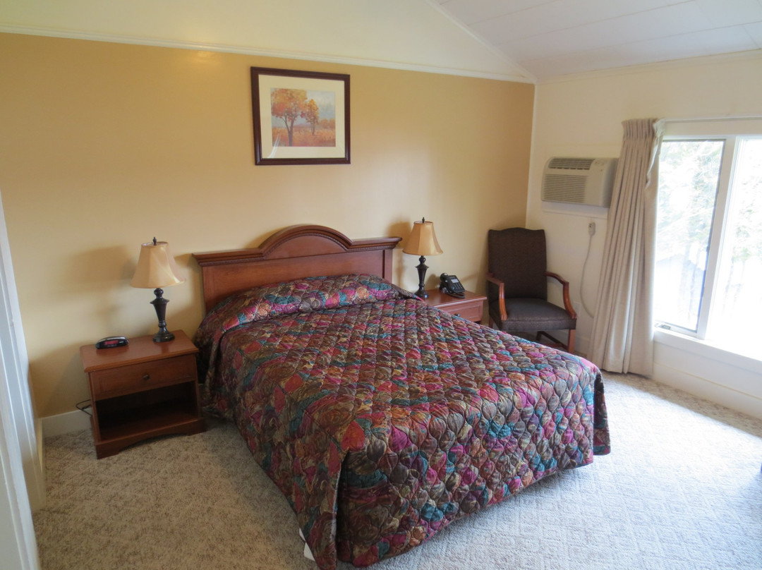 East Springfield酒店住宿-Hickory Grove Motor Inn