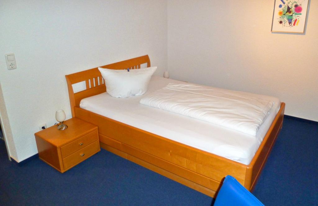 Hotel Gaestehaus Linden-客卧