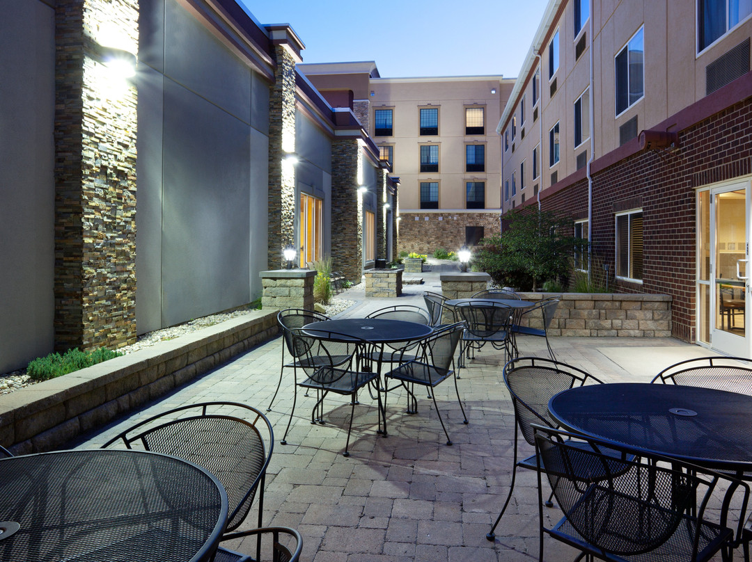 Holiday Inn Express & Suites Aberdeen By IHG主图