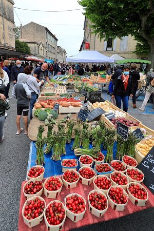 Marche Samedi-Sommieres必去景点