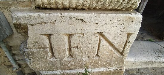 Palazzo Orsini-Stimigliano必去景点