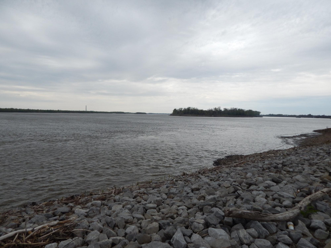 Mississippi River Observation Deck景点图片