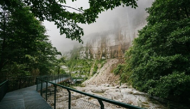 Kinchkha Waterfall-Kinchkhaperdi必去景点