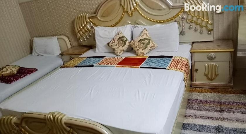 Hotel Paradise inn