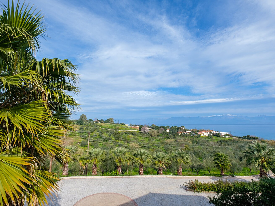 Elena Bungalows