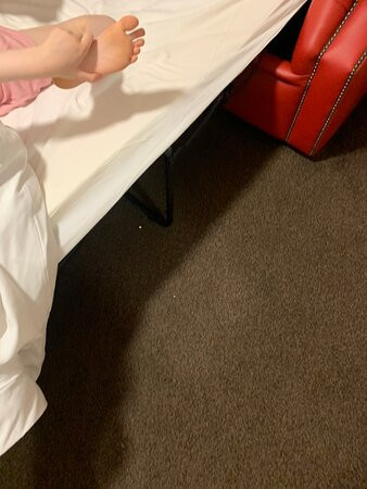 Central Hotel Gloucester by Roomsbooked主图