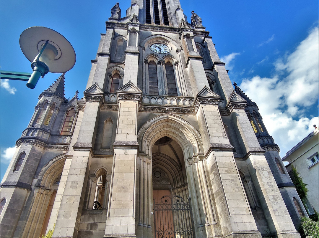 Eglise Saint Pierre de Cholet