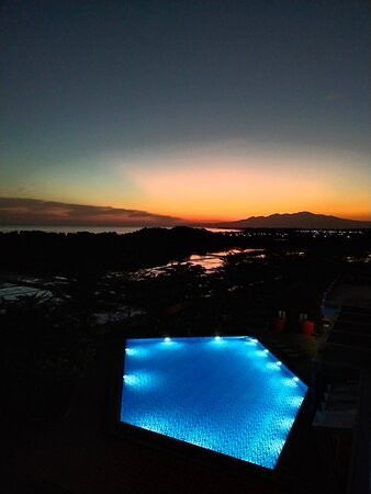 Pollos Hotel & Gallery主图