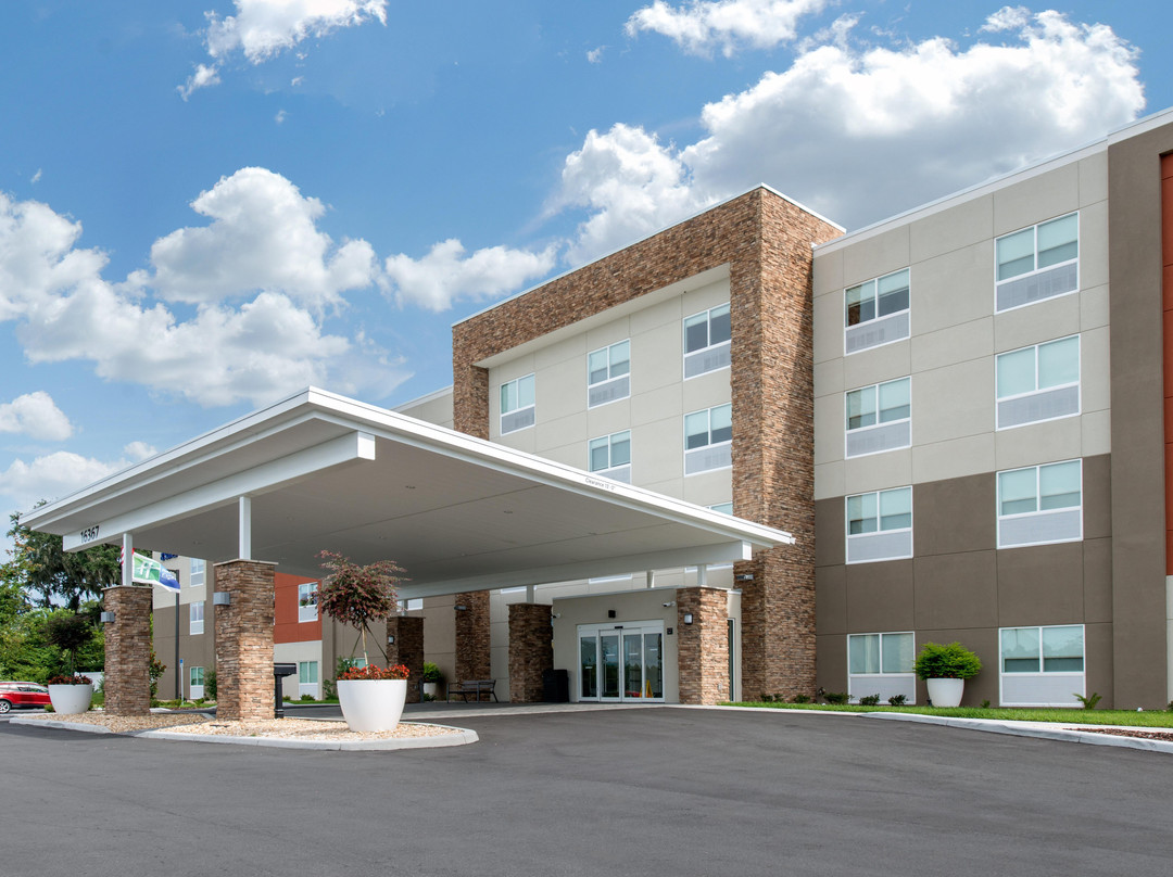 Holiday Inn Express & Suites Ruskin - Sun City By IHG主图