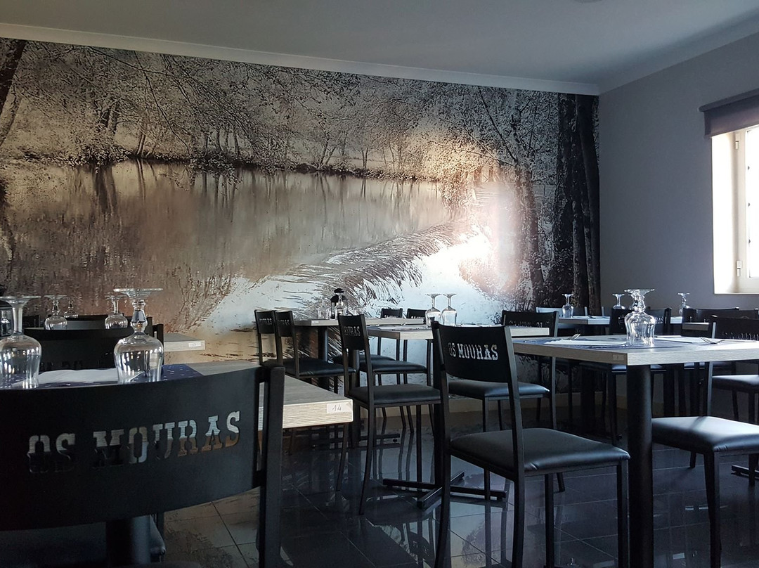 Agualonga餐馆和美食-Restaurante Os Mouras