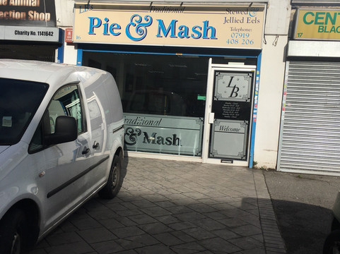 LB's Pie and Mash