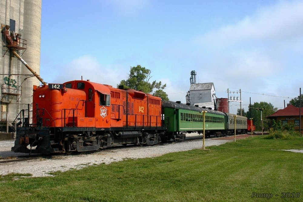 Baldwin City旅游攻略图片